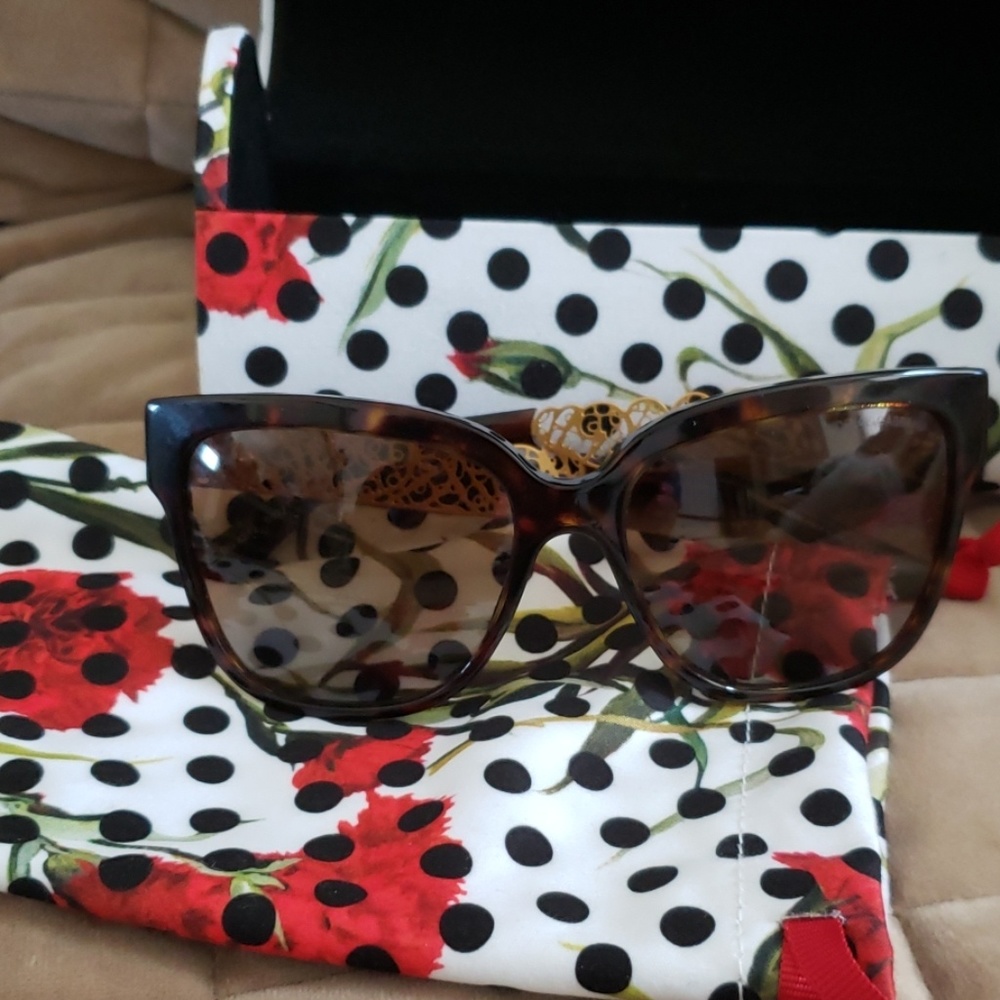 Sunglasses D&G